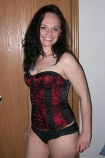 , 25  female escort, braintree